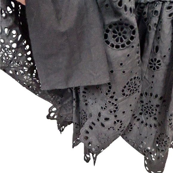 Zara embroidered eyelet cotton midi dress, XS, black, ruffles, tiered skirt Chic - Picture 7 of 14